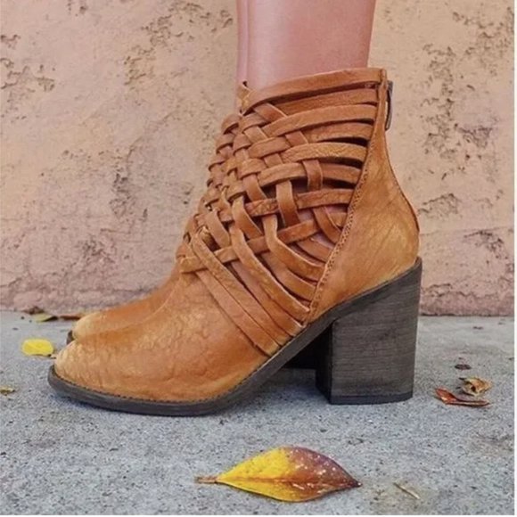 Free People Women Free People Carrera Heel Boots Vintage Tan Washed Leather Women\'s Booties Size 7